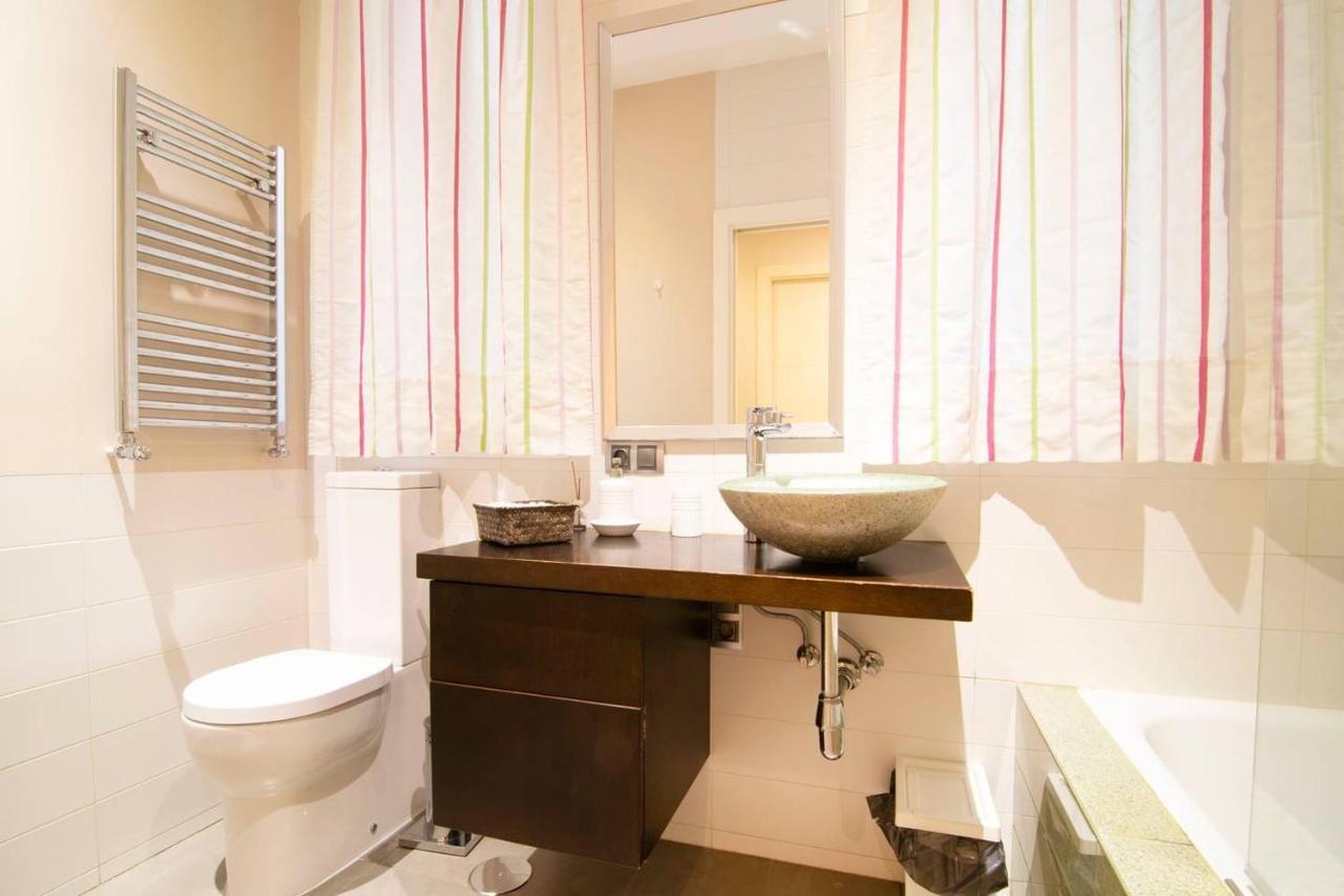 Cozy Apartment Near San Miguel Market By Batuecas Madrid Luaran gambar